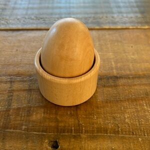 LOVEVERY Montessori Egg Cup